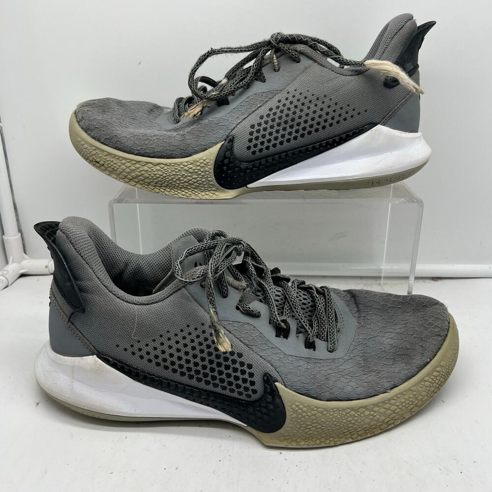 Nike Shoes Mens 8 Mamba Fury Cool Grey CK6632-001 Kobe Bryant KB24